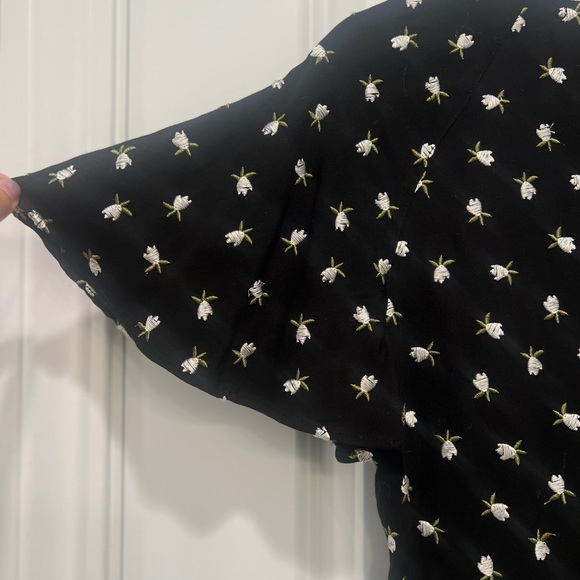 Jill Jill Stuart Dress with Daisy embroidered - Picture 6 of 6